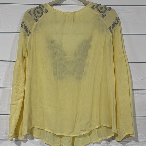 Altar’d State Top - Picture 2 of 3